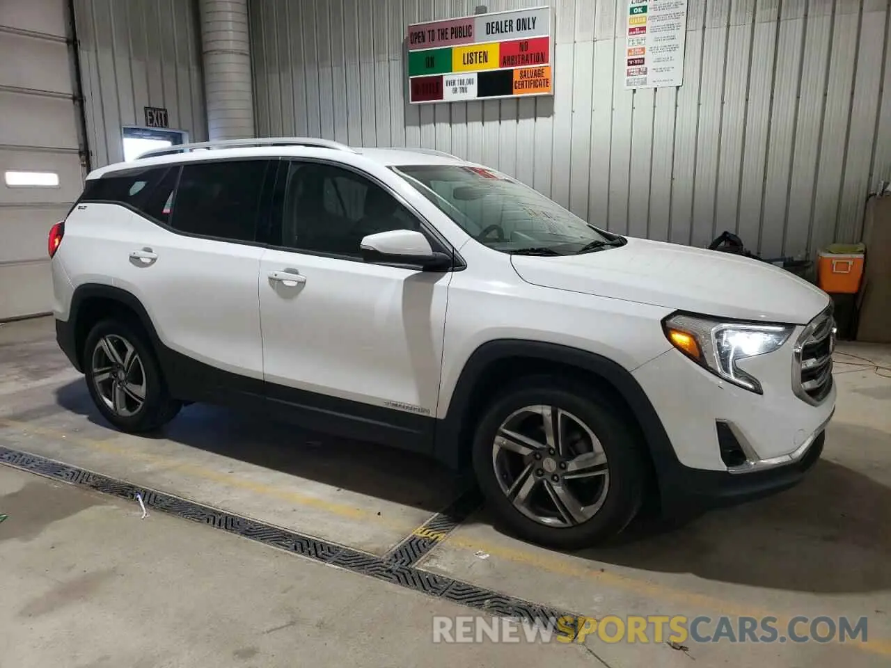 4 Фотография поврежденного автомобиля 3GKALVEV6LL147027 GMC TERRAIN 2020