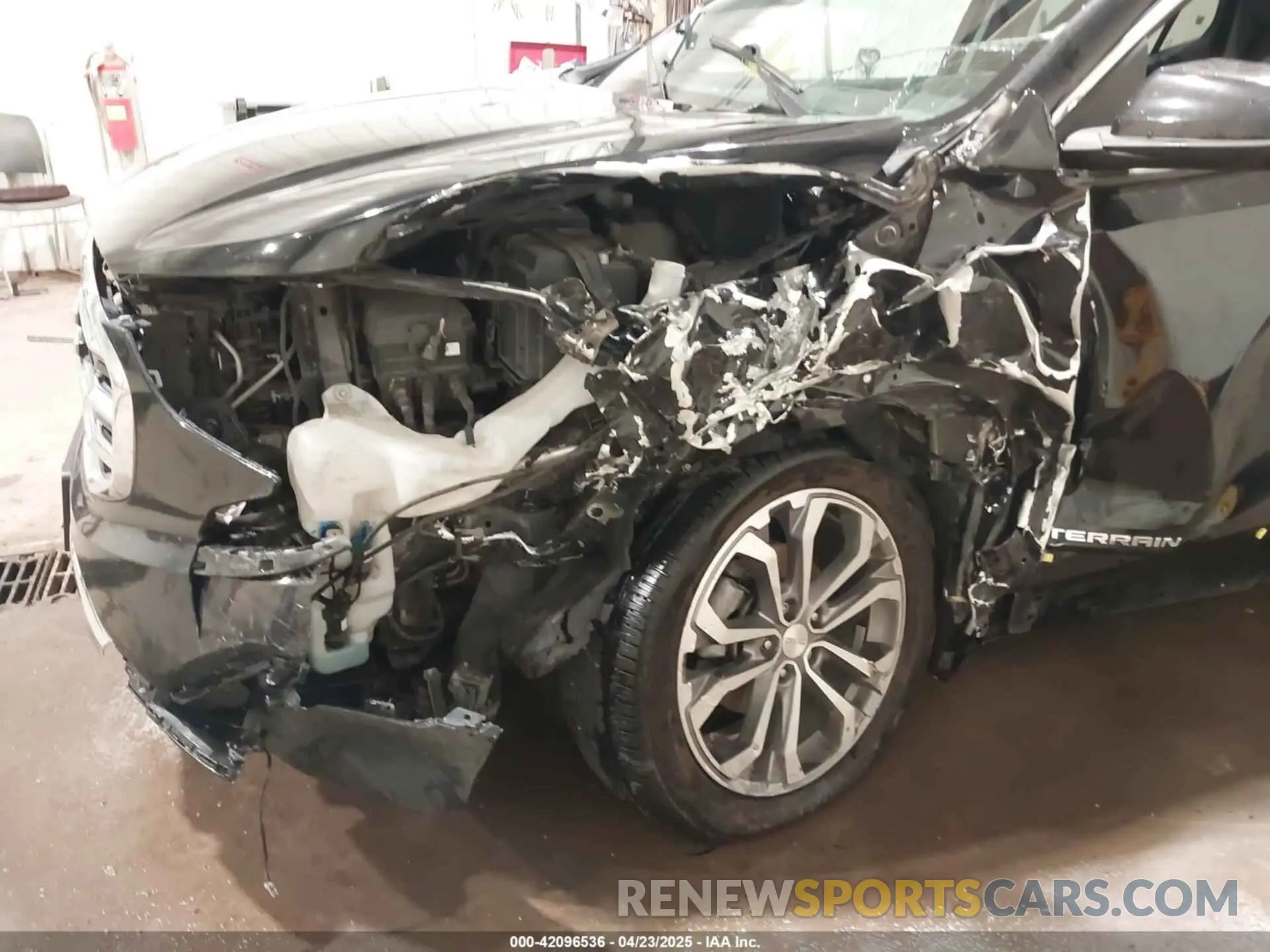 6 Photograph of a damaged car 3GKALVEV7LL248240 GMC TERRAIN 2020