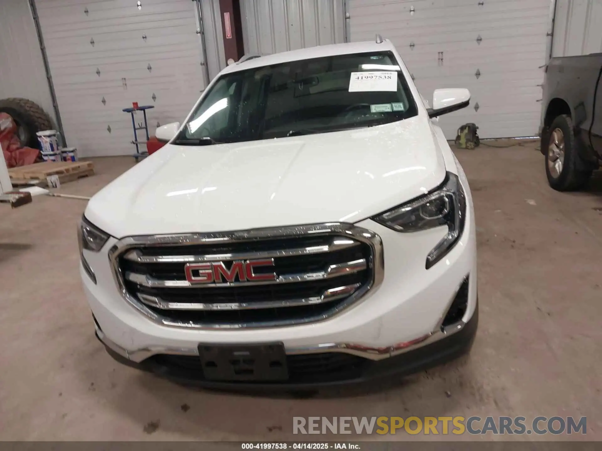 12 Photograph of a damaged car 3GKALVEV7LL322627 GMC TERRAIN 2020