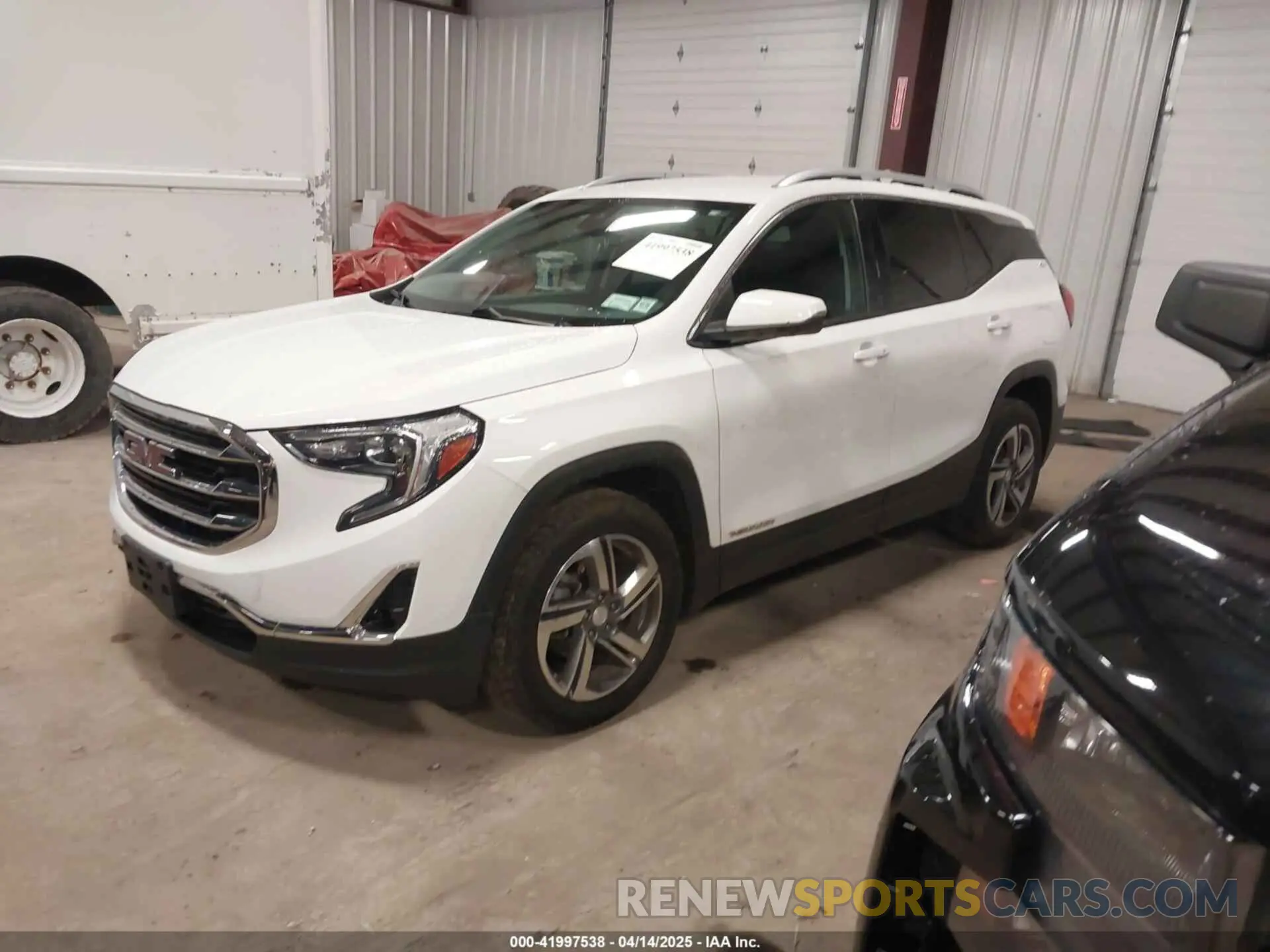 2 Photograph of a damaged car 3GKALVEV7LL322627 GMC TERRAIN 2020