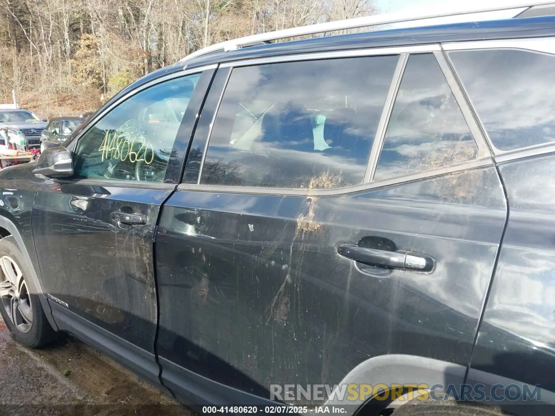 15 Photograph of a damaged car 3GKALVEV8LL102204 GMC TERRAIN 2020