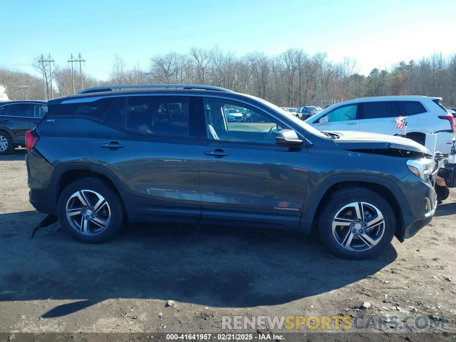 13 Photograph of a damaged car 3GKALVEV8LL243418 GMC TERRAIN 2020