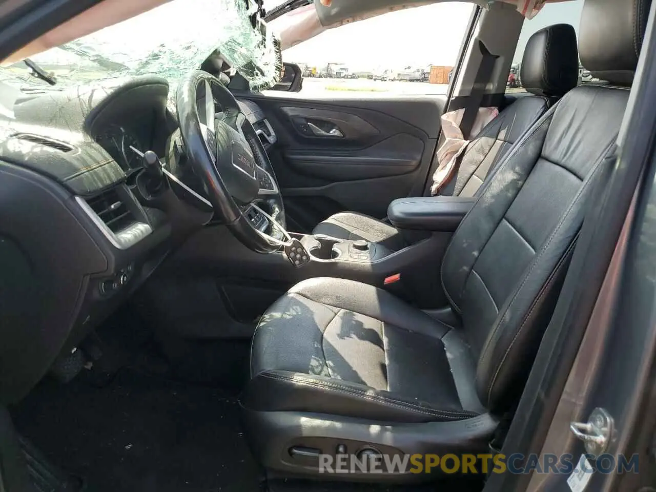 7 Фотография поврежденного автомобиля 3GKALVEV8LL251681 GMC TERRAIN 2020