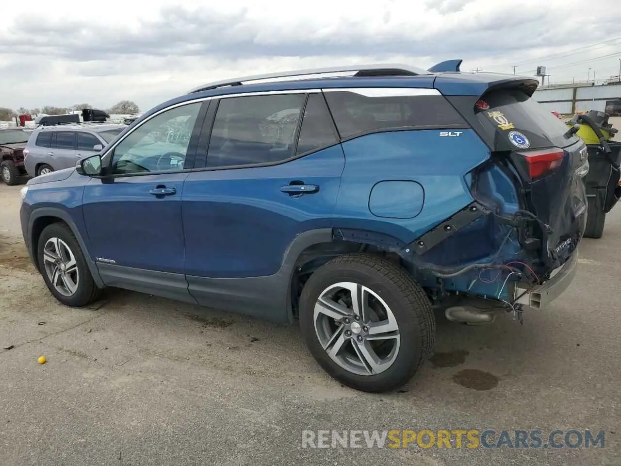2 Photograph of a damaged car 3GKALVEV9LL241516 GMC TERRAIN 2020