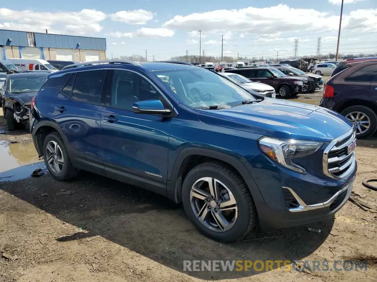 4 Photograph of a damaged car 3GKALVEVXLL166504 GMC TERRAIN 2020