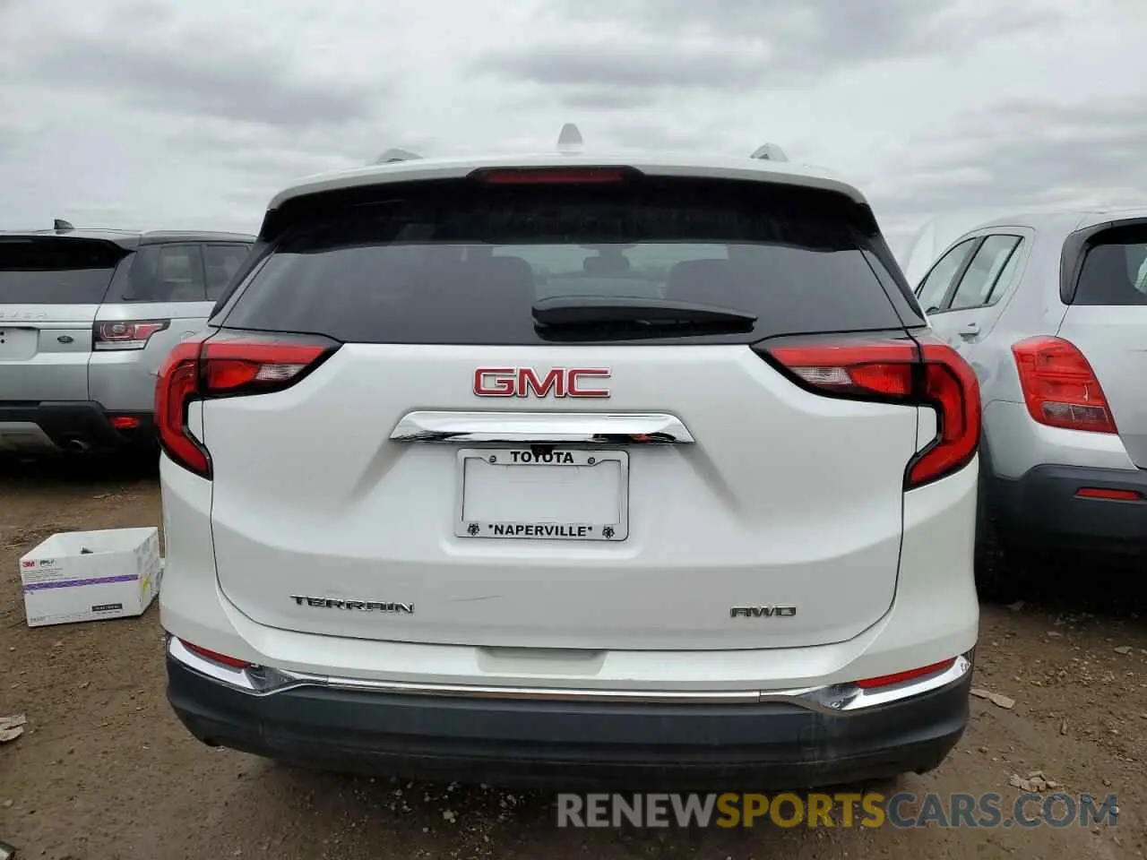 6 Photograph of a damaged car 3GKALVEVXLL184050 GMC TERRAIN 2020