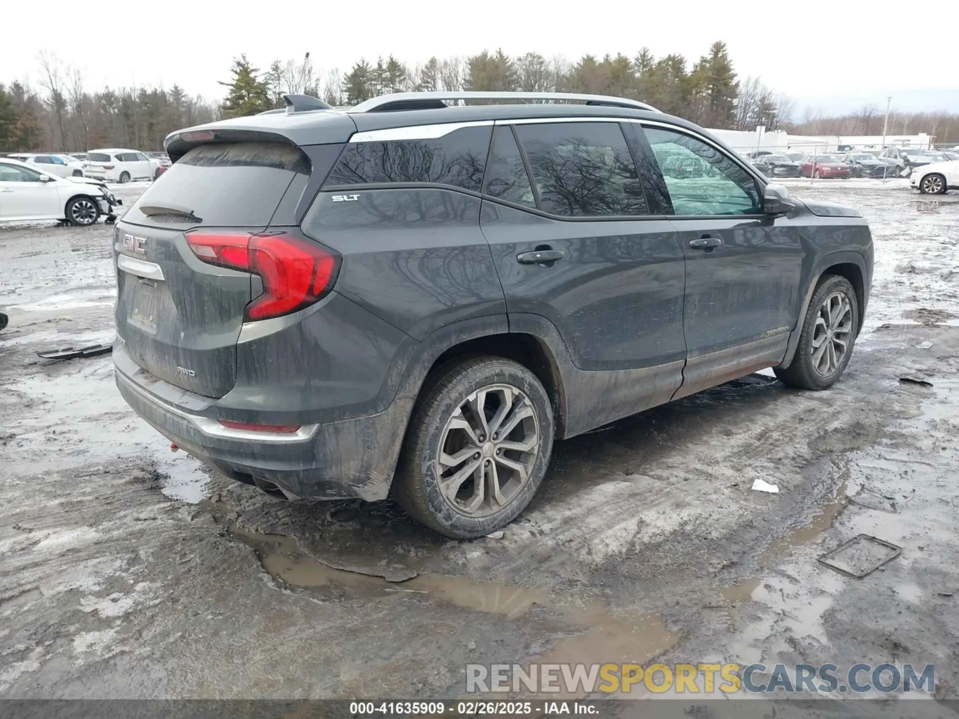 4 Photograph of a damaged car 3GKALVEX8LL250239 GMC TERRAIN 2020
