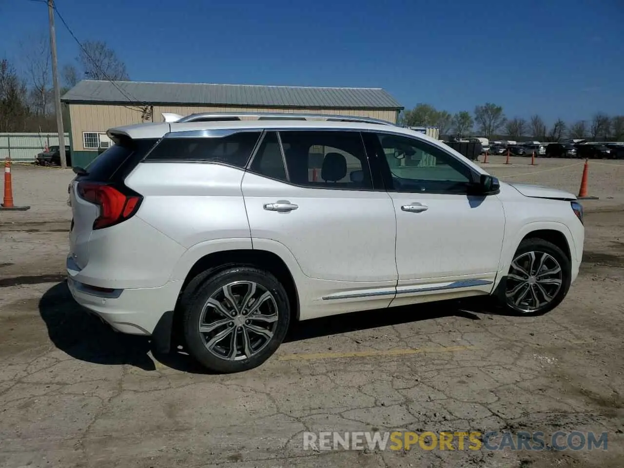 3 Photograph of a damaged car 3GKALXEX1LL327349 GMC TERRAIN 2020