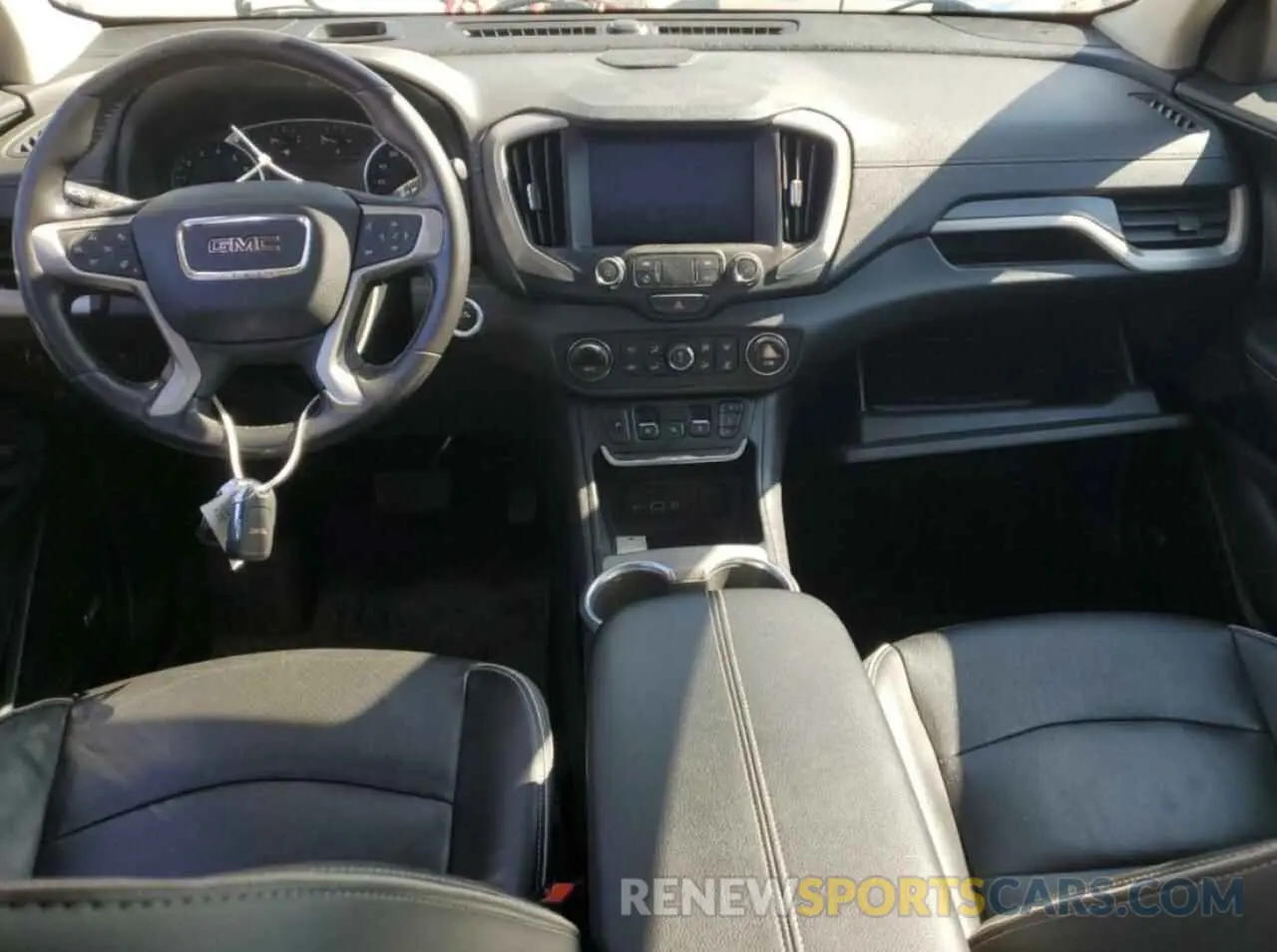 8 Photograph of a damaged car 3GKALXEX1LL327349 GMC TERRAIN 2020