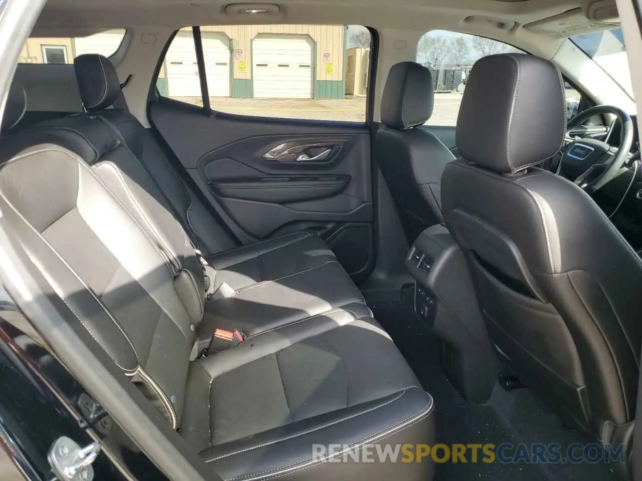 10 Фотография поврежденного автомобиля 3GKALXEX2LL346606 GMC TERRAIN 2020