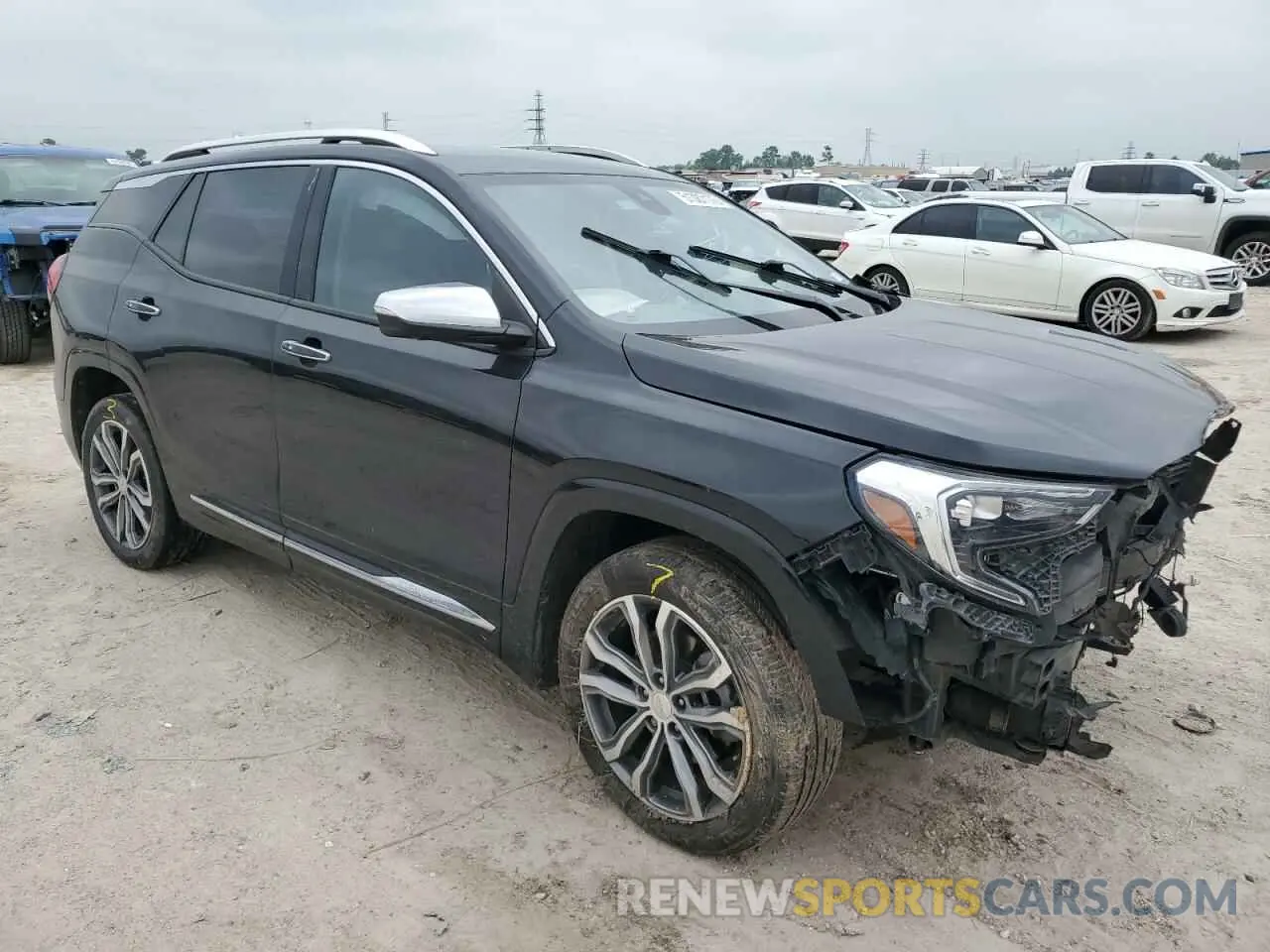 4 Photograph of a damaged car 3GKALXEX3LL279613 GMC TERRAIN 2020