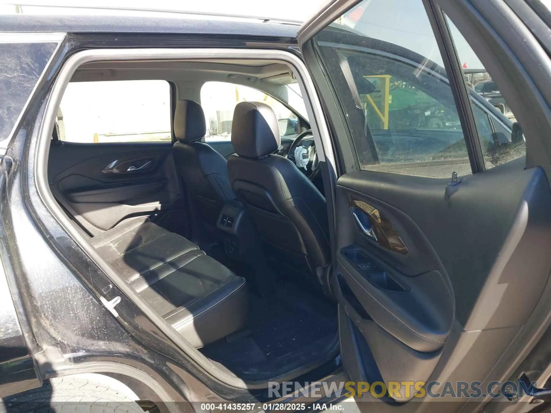 8 Фотография поврежденного автомобиля 3GKALXEXXLL142250 GMC TERRAIN 2020