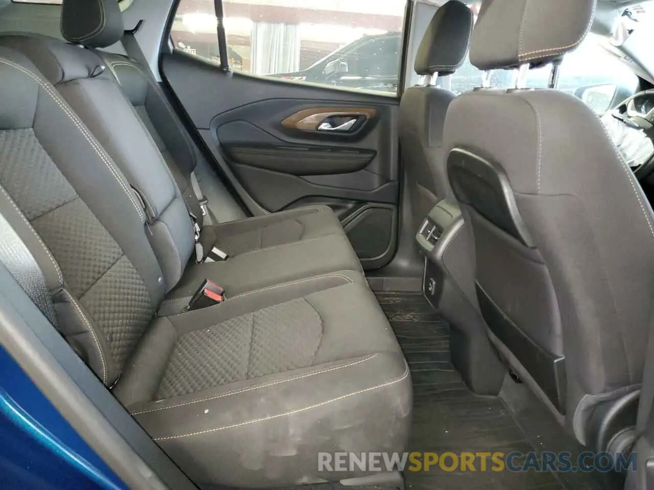 11 Photograph of a damaged car 3GKALMEV0ML304210 GMC TERRAIN 2021