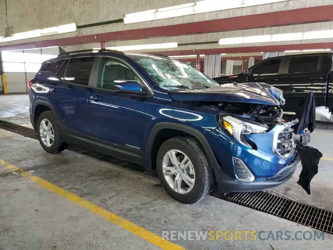 4 Photograph of a damaged car 3GKALMEV0ML304210 GMC TERRAIN 2021