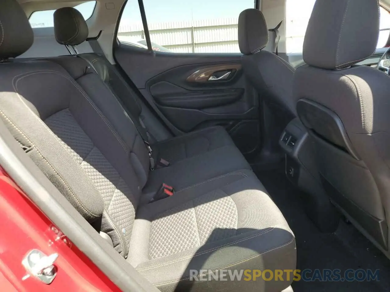 11 Фотография поврежденного автомобиля 3GKALMEV0ML314123 GMC TERRAIN 2021