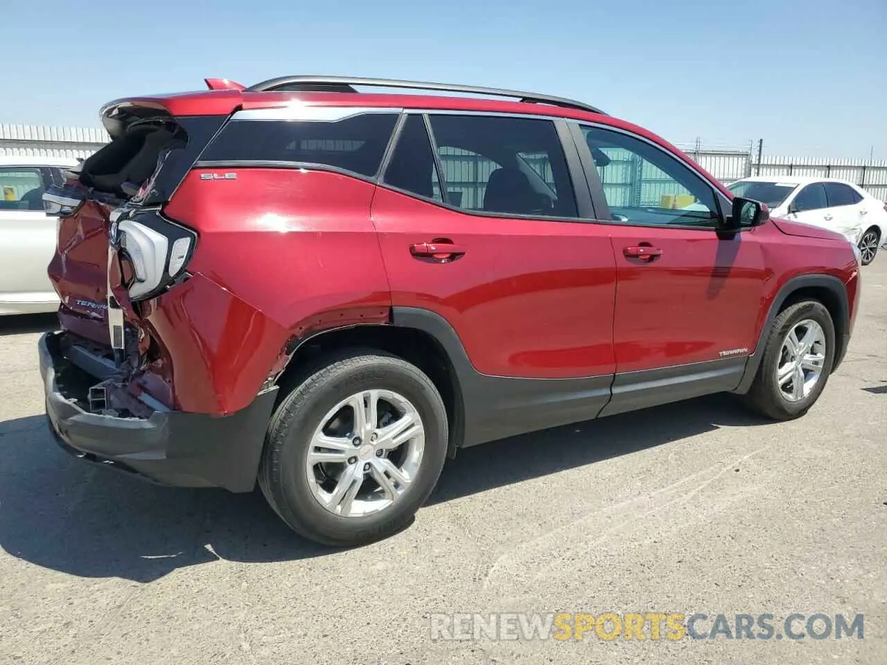 3 Фотография поврежденного автомобиля 3GKALMEV0ML314123 GMC TERRAIN 2021