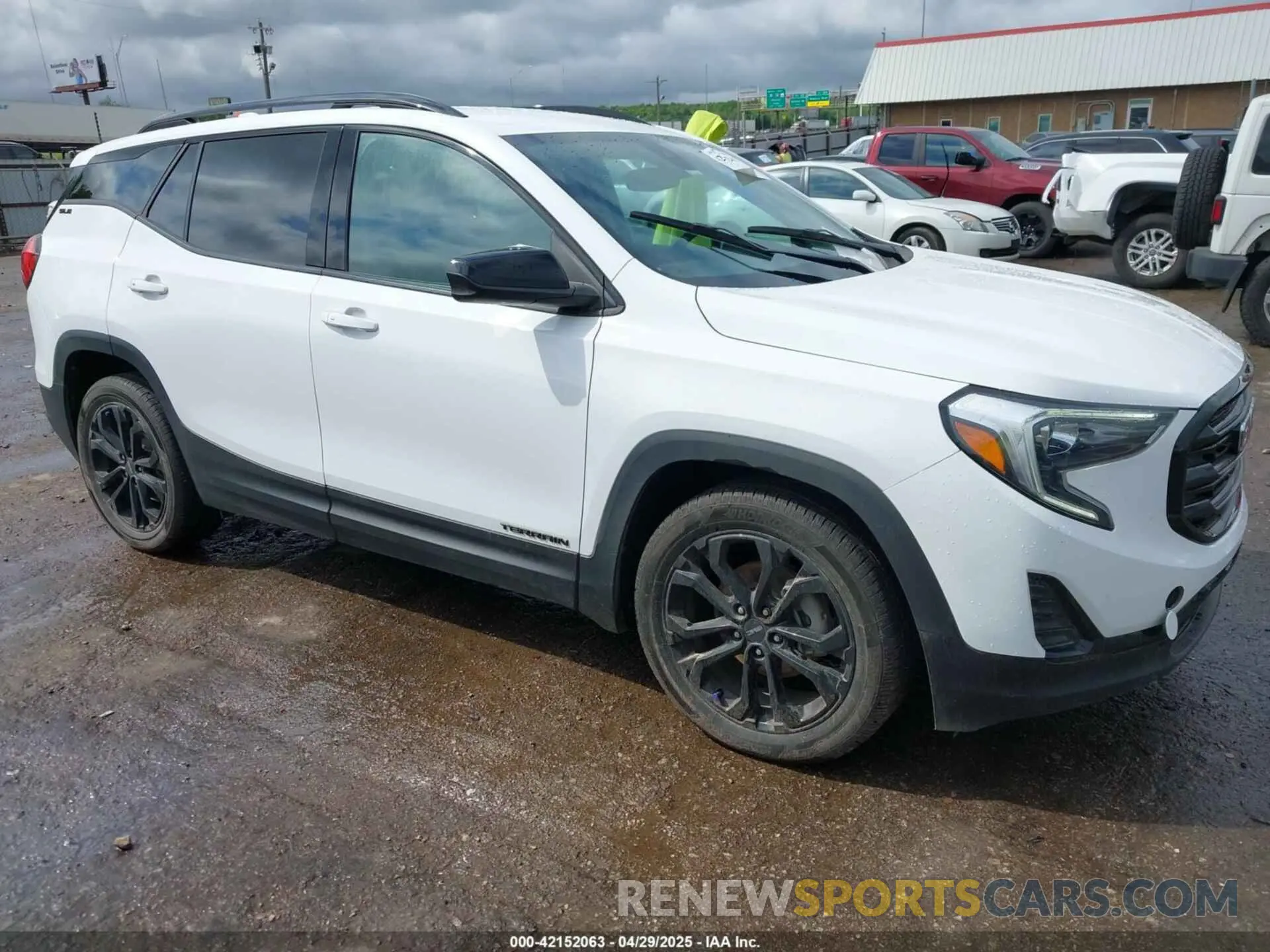 1 Фотография поврежденного автомобиля 3GKALMEV2ML352839 GMC TERRAIN 2021