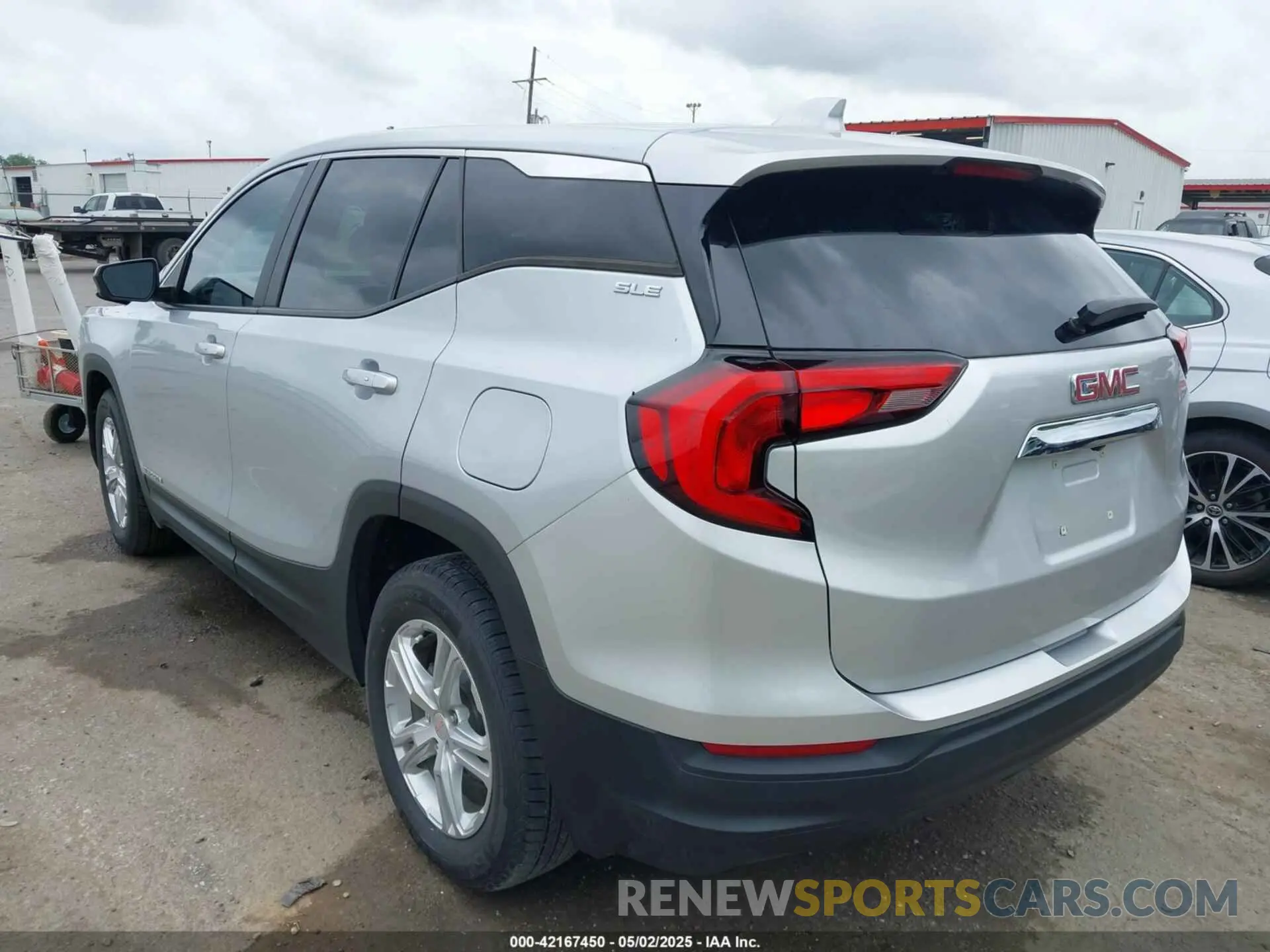 3 Photograph of a damaged car 3GKALMEV2ML363310 GMC TERRAIN 2021