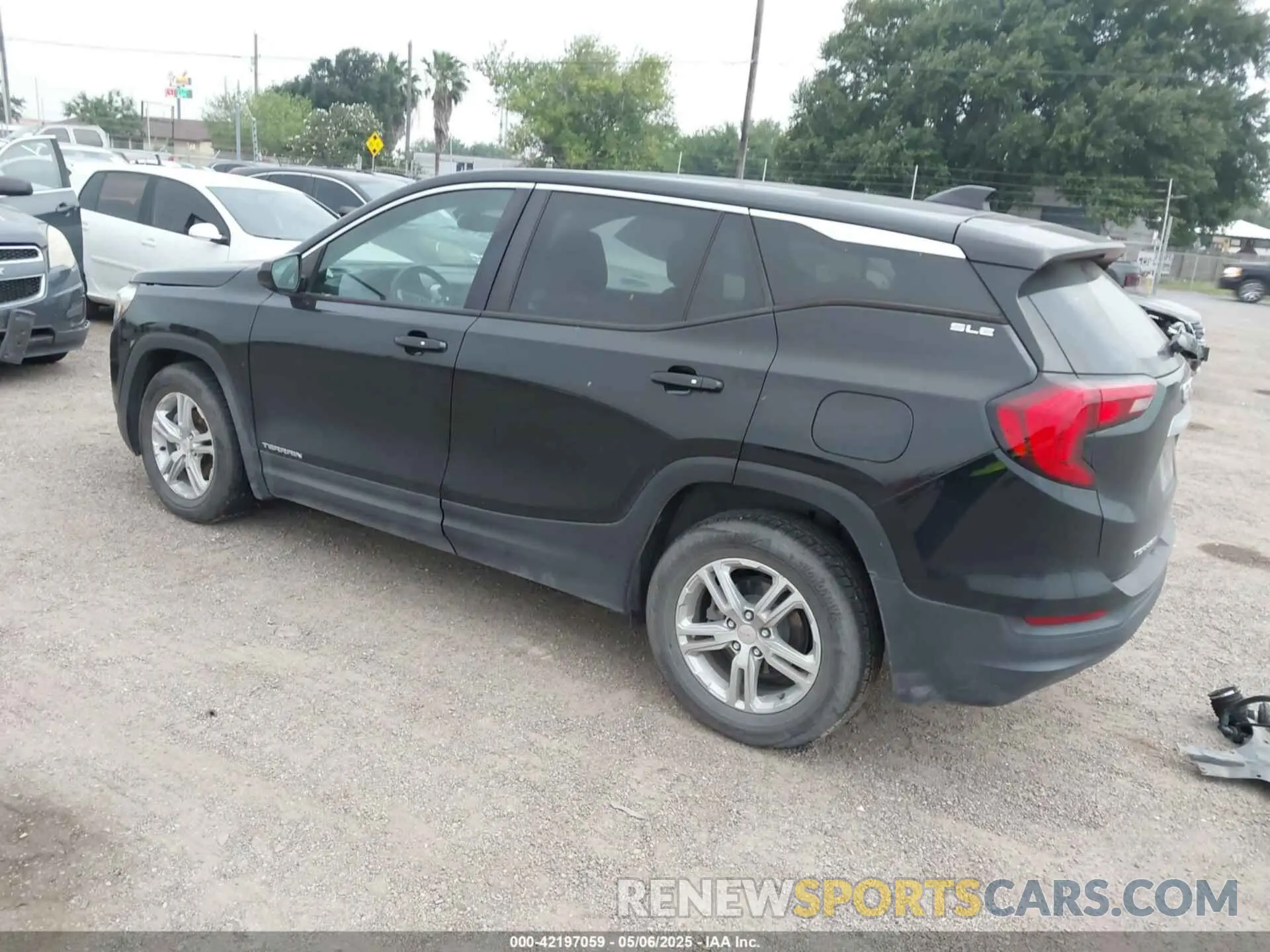 3 Photograph of a damaged car 3GKALMEV4ML339803 GMC TERRAIN 2021
