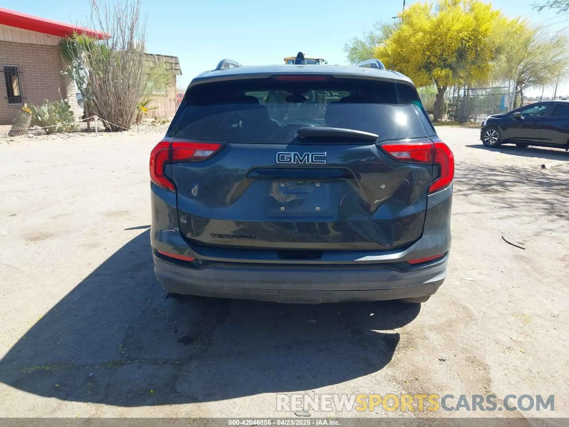 17 Photograph of a damaged car 3GKALMEV4ML340336 GMC TERRAIN 2021
