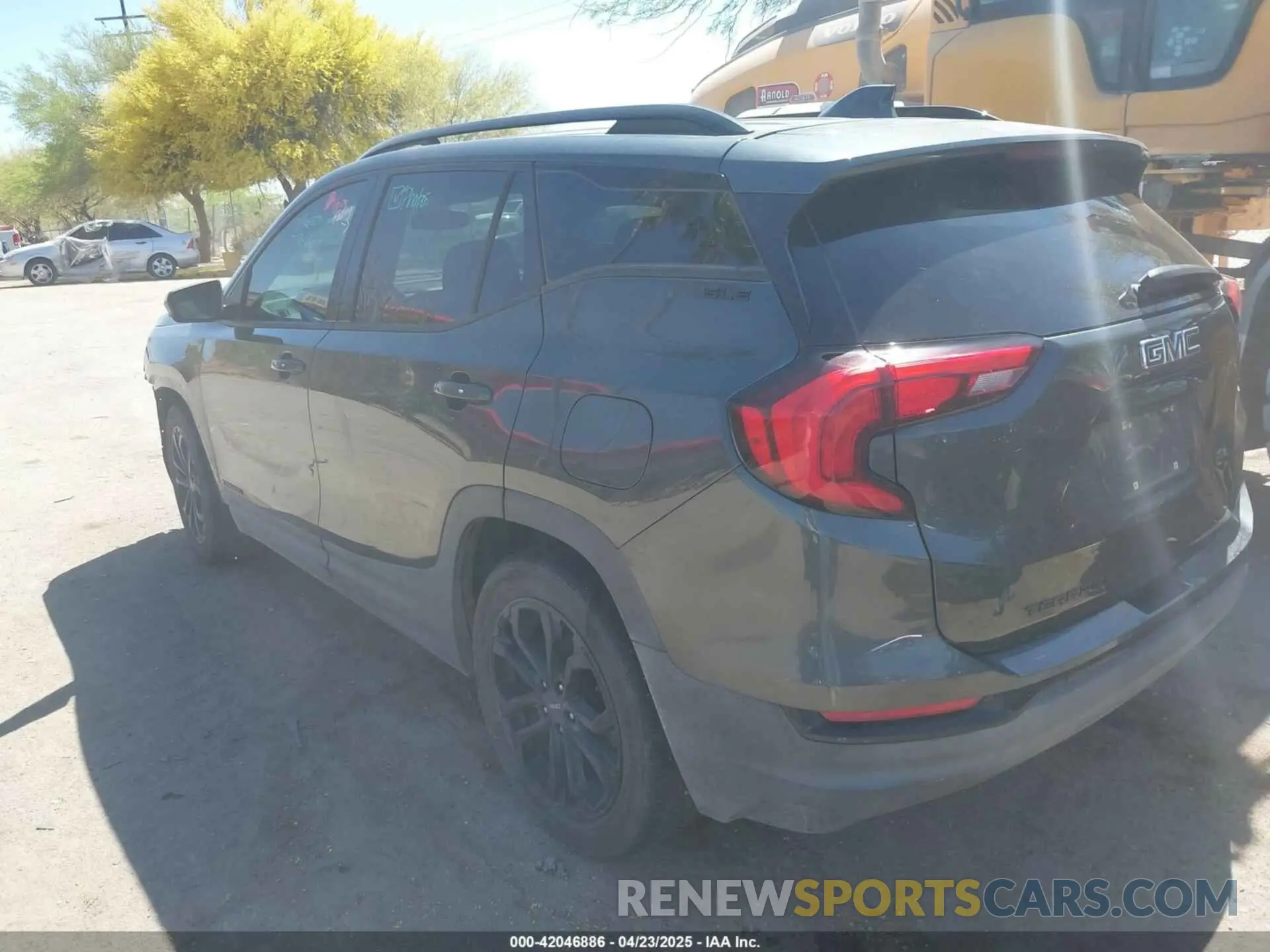 3 Photograph of a damaged car 3GKALMEV4ML340336 GMC TERRAIN 2021