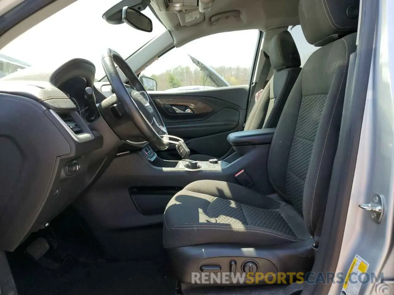 7 Фотография поврежденного автомобиля 3GKALMEV6ML382992 GMC TERRAIN 2021