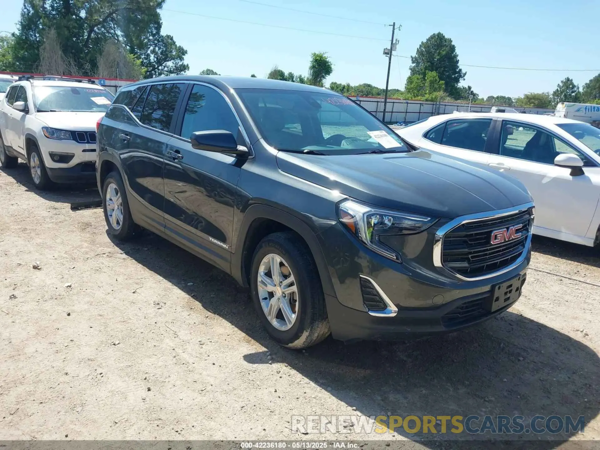 1 Фотография поврежденного автомобиля 3GKALMEV7ML320002 GMC TERRAIN 2021