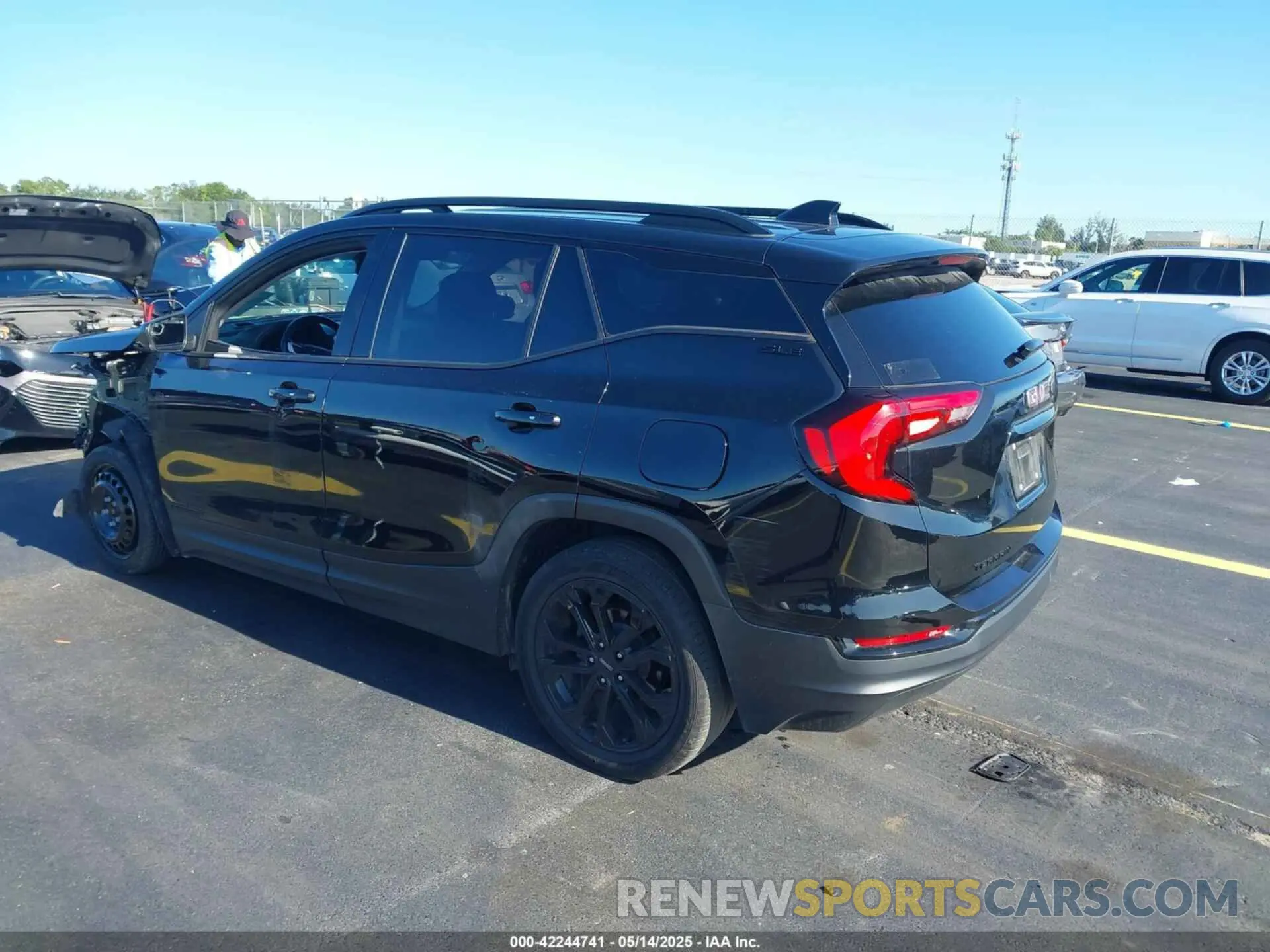 3 Photograph of a damaged car 3GKALMEV7ML320792 GMC TERRAIN 2021