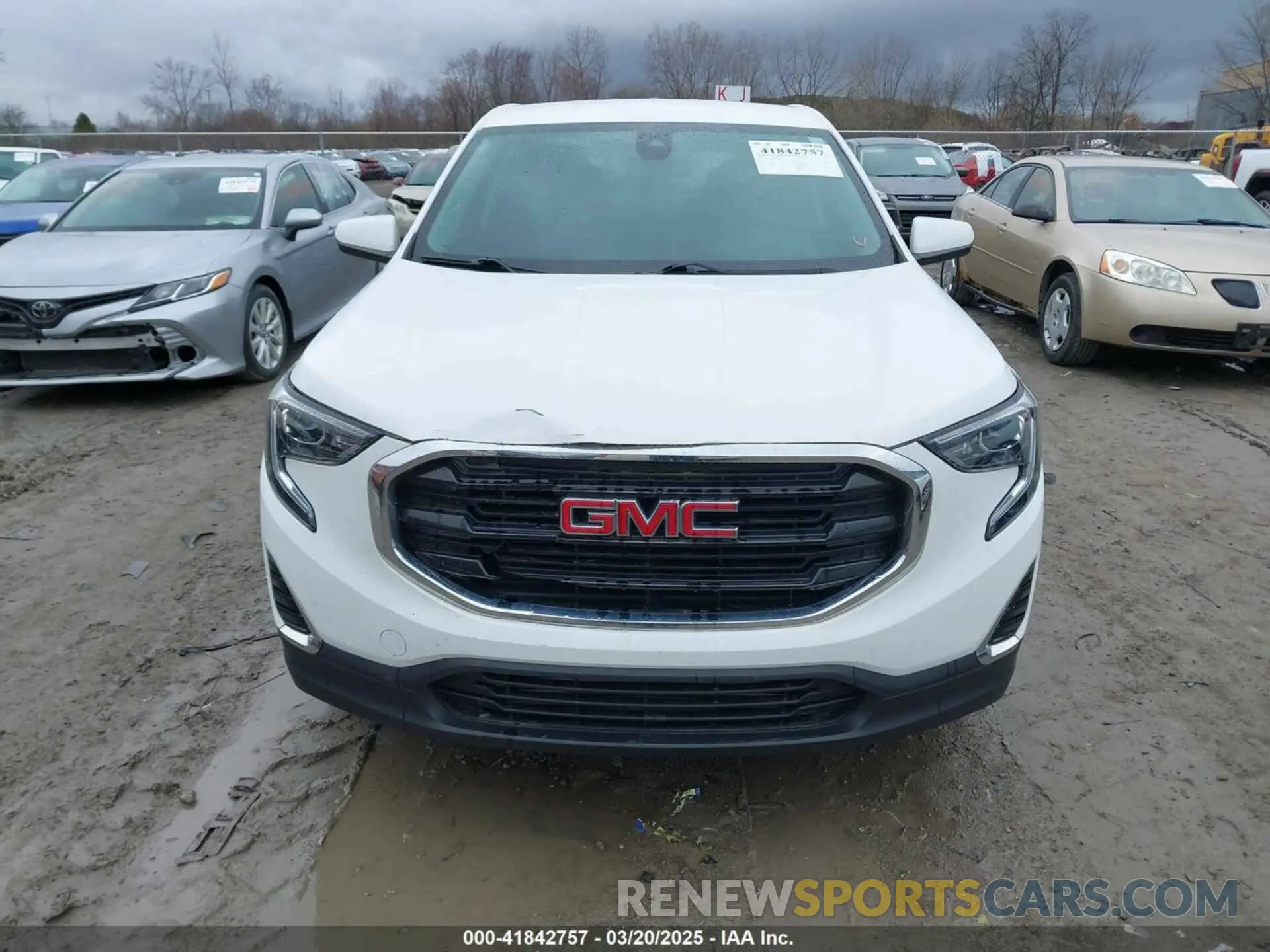 12 Photograph of a damaged car 3GKALMEV7ML337964 GMC TERRAIN 2021