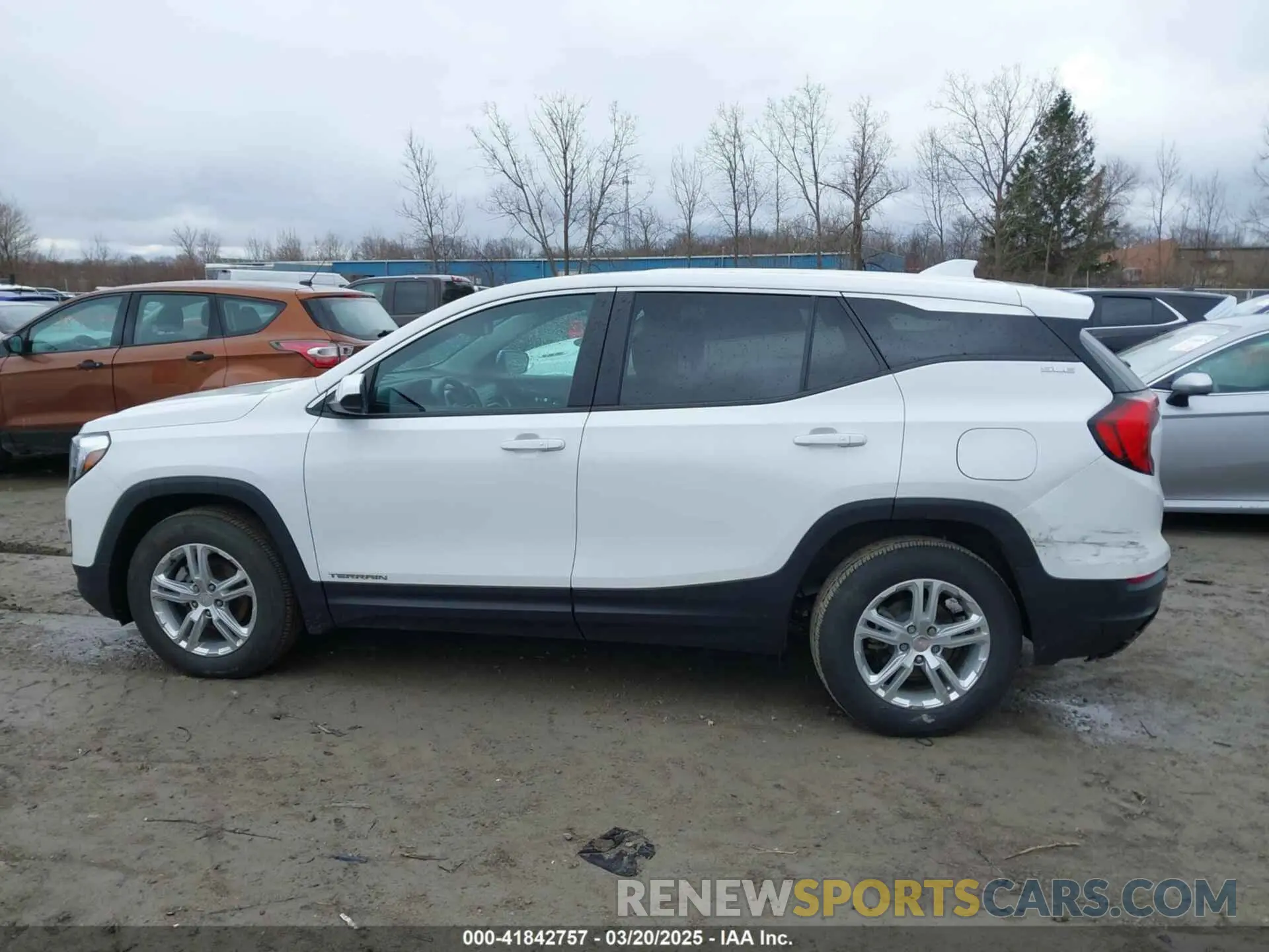14 Photograph of a damaged car 3GKALMEV7ML337964 GMC TERRAIN 2021