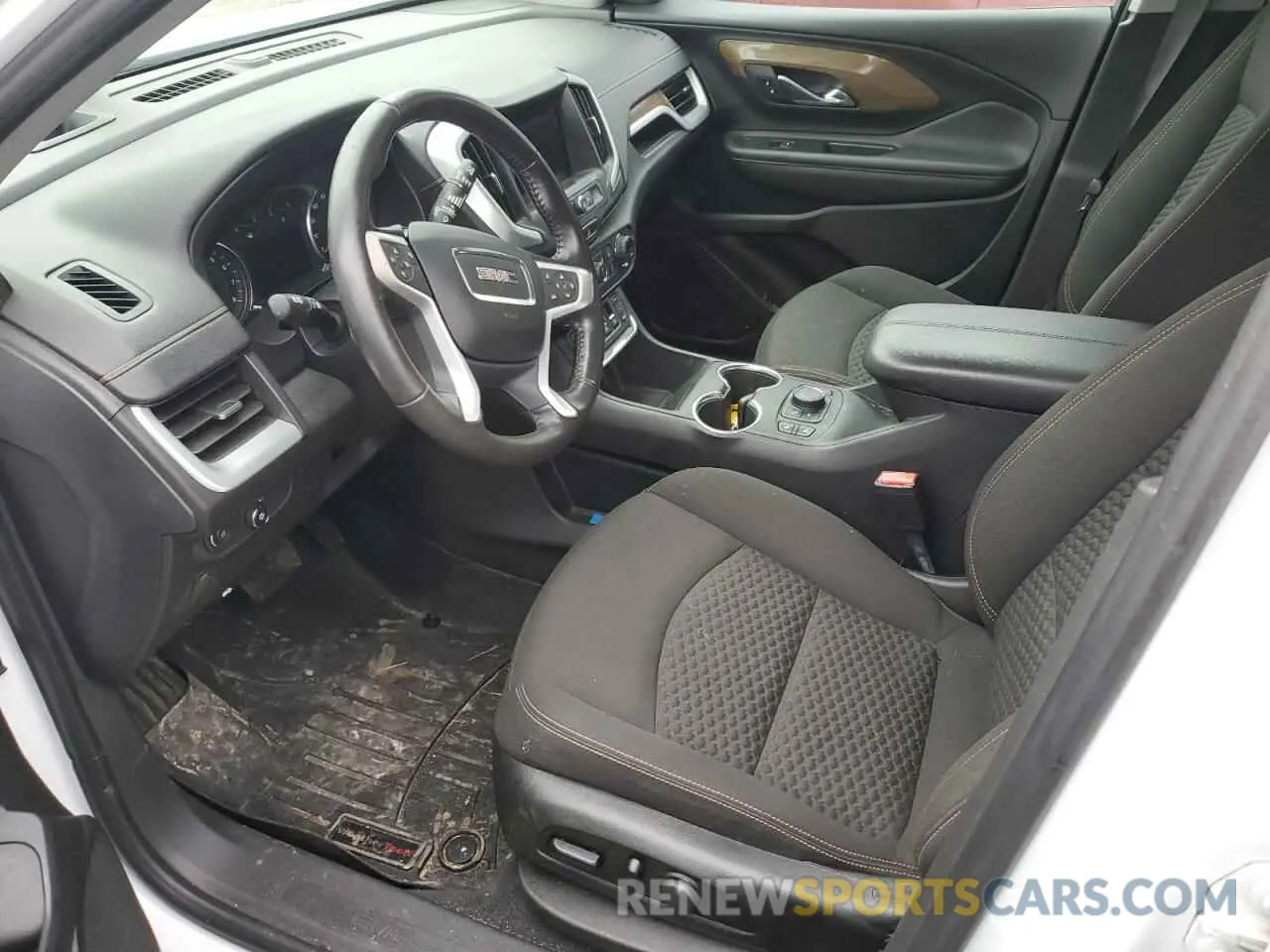 7 Photograph of a damaged car 3GKALMEV7ML347782 GMC TERRAIN 2021
