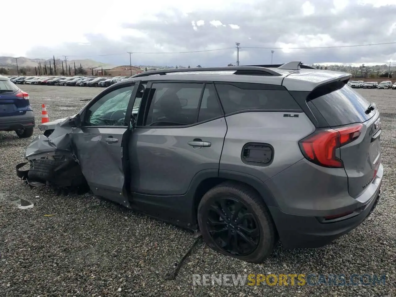 2 Фотография поврежденного автомобиля 3GKALMEV7ML362606 GMC TERRAIN 2021