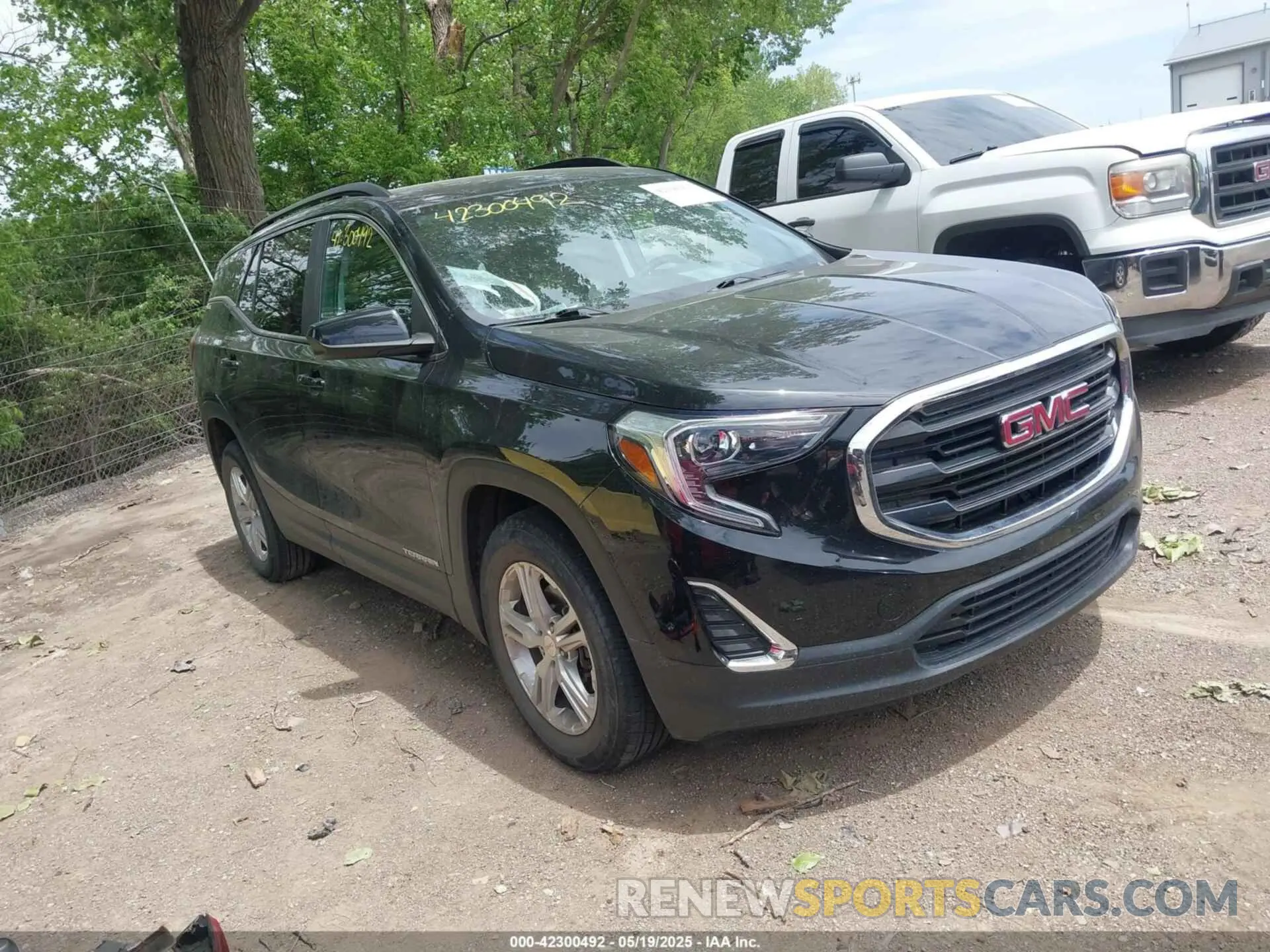 1 Фотография поврежденного автомобиля 3GKALMEV7ML399980 GMC TERRAIN 2021