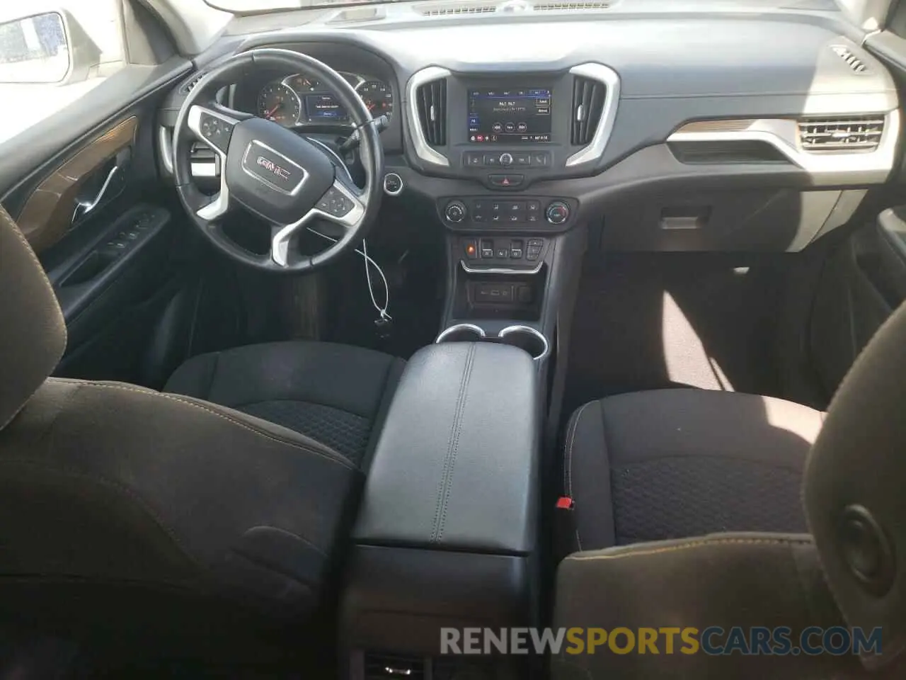 8 Фотография поврежденного автомобиля 3GKALMEV7ML401016 GMC TERRAIN 2021
