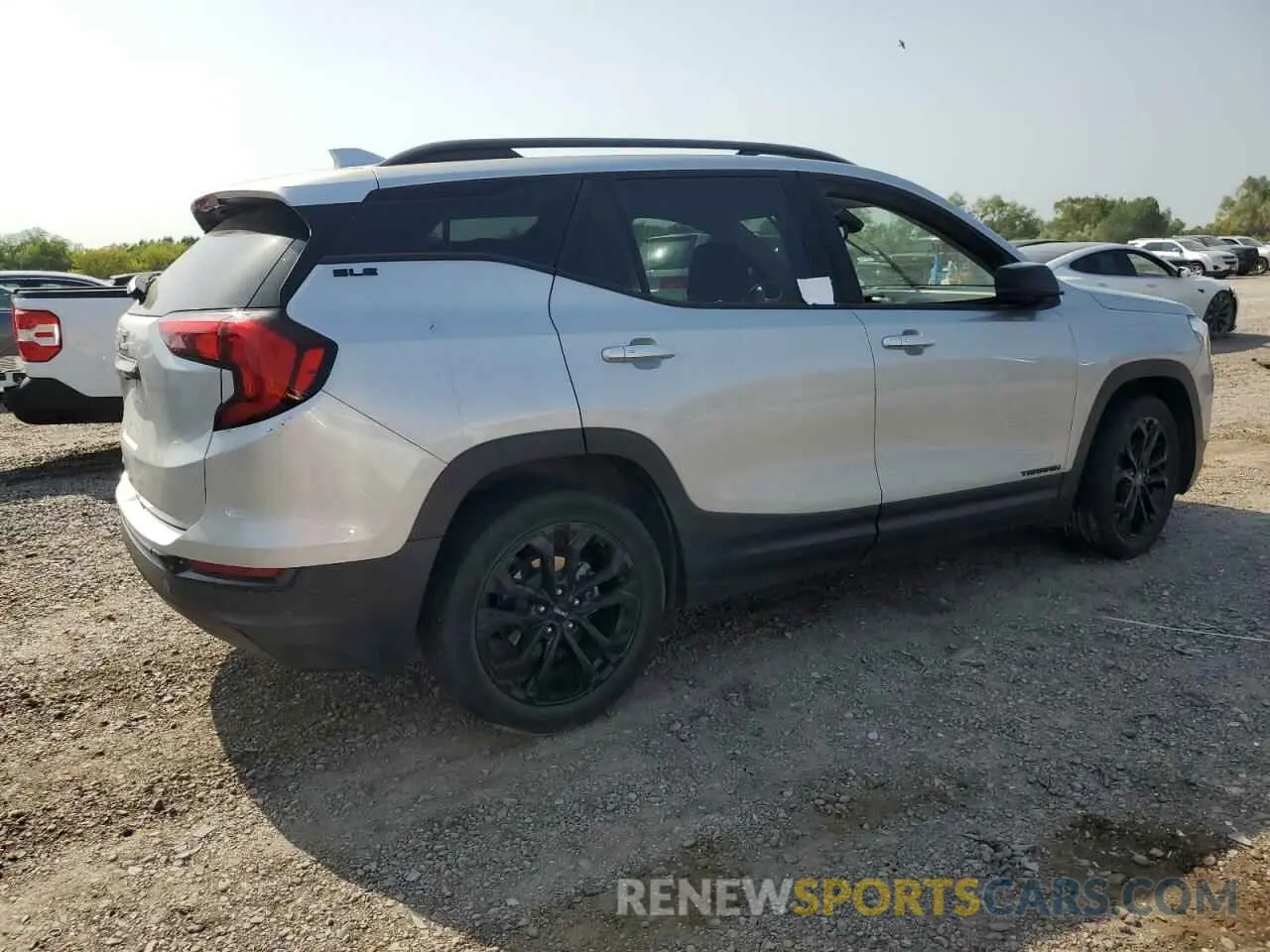 3 Фотография поврежденного автомобиля 3GKALMEV8ML369564 GMC TERRAIN 2021