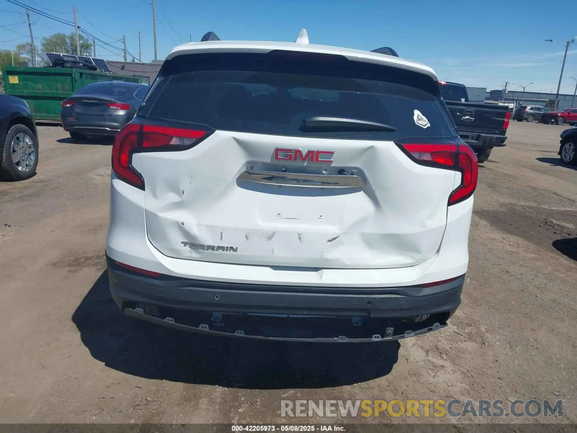 16 Photograph of a damaged car 3GKALMEV8ML372366 GMC TERRAIN 2021