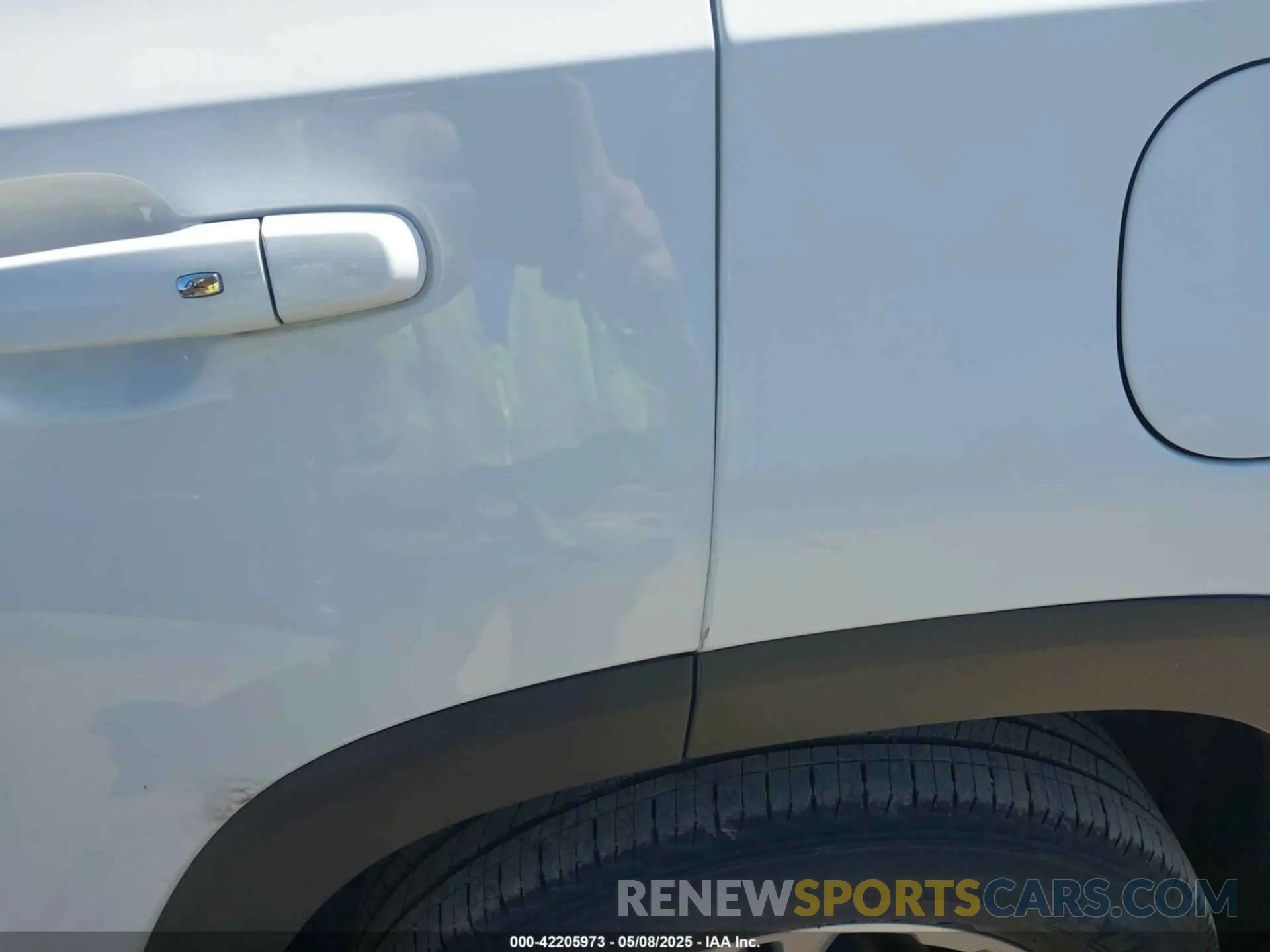 17 Photograph of a damaged car 3GKALMEV8ML372366 GMC TERRAIN 2021