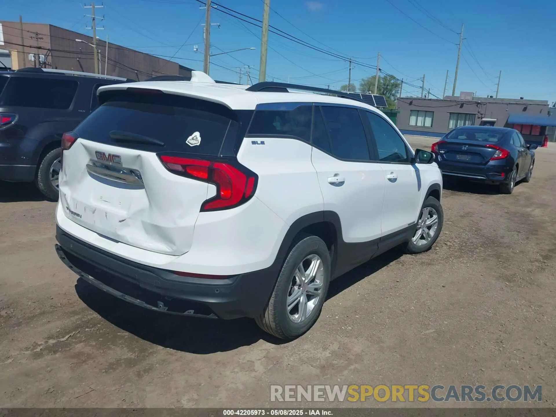 4 Photograph of a damaged car 3GKALMEV8ML372366 GMC TERRAIN 2021