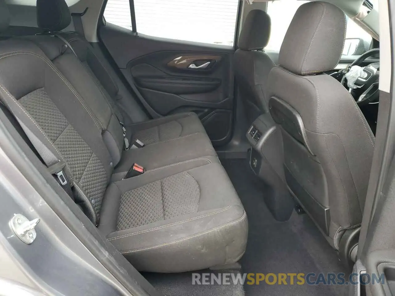 10 Photograph of a damaged car 3GKALMEV8ML383934 GMC TERRAIN 2021