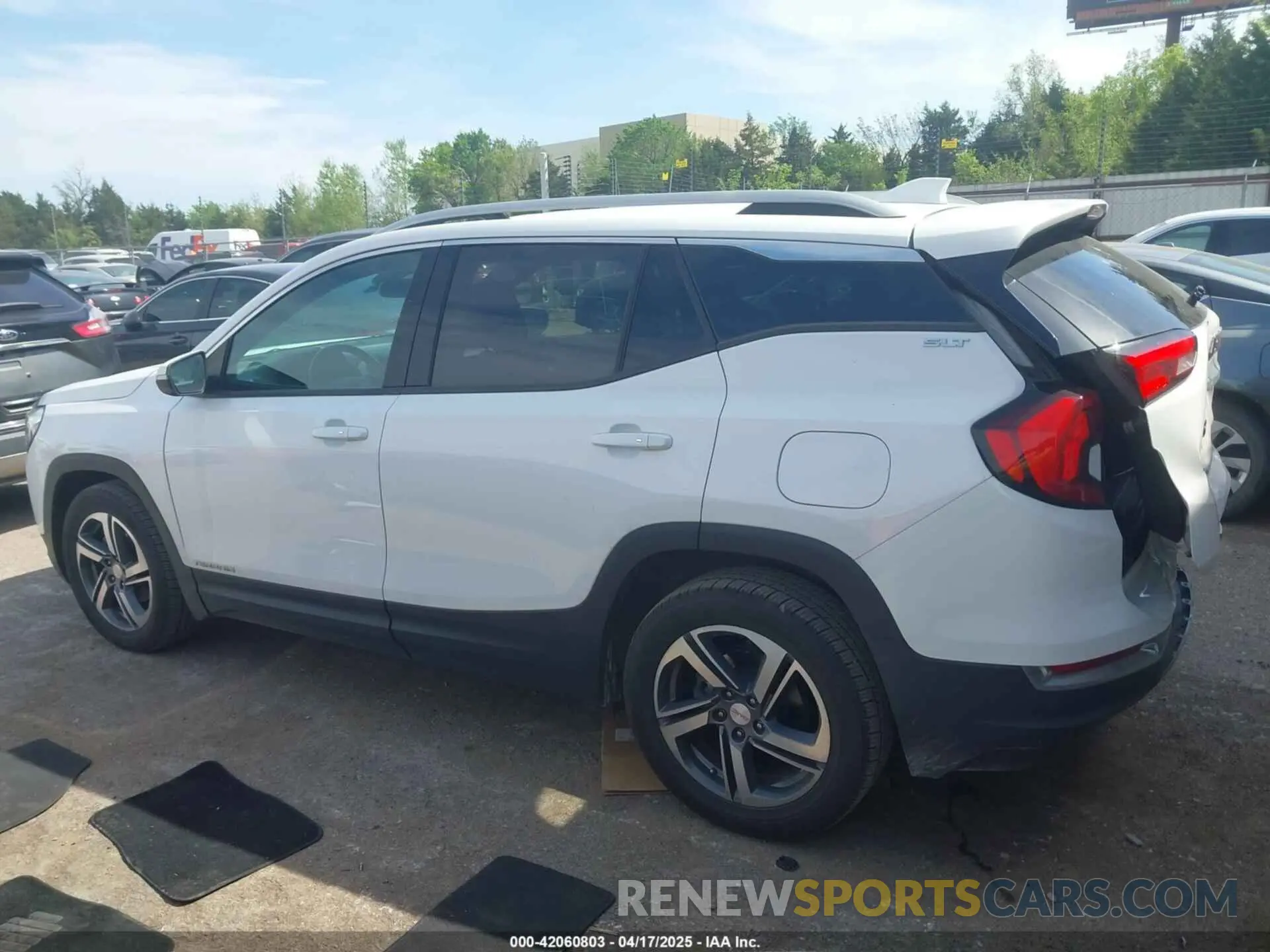 14 Photograph of a damaged car 3GKALPEV0ML313779 GMC TERRAIN 2021