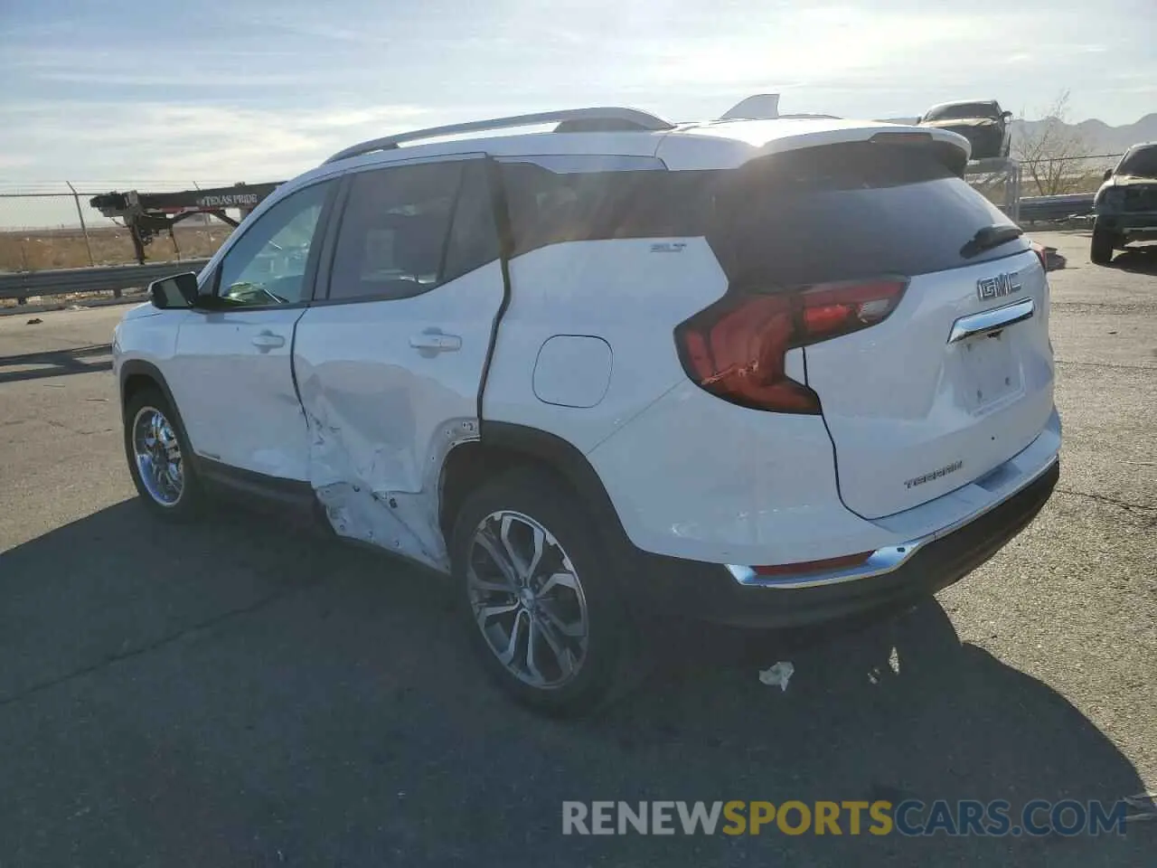 2 Фотография поврежденного автомобиля 3GKALPEV0ML317086 GMC TERRAIN 2021