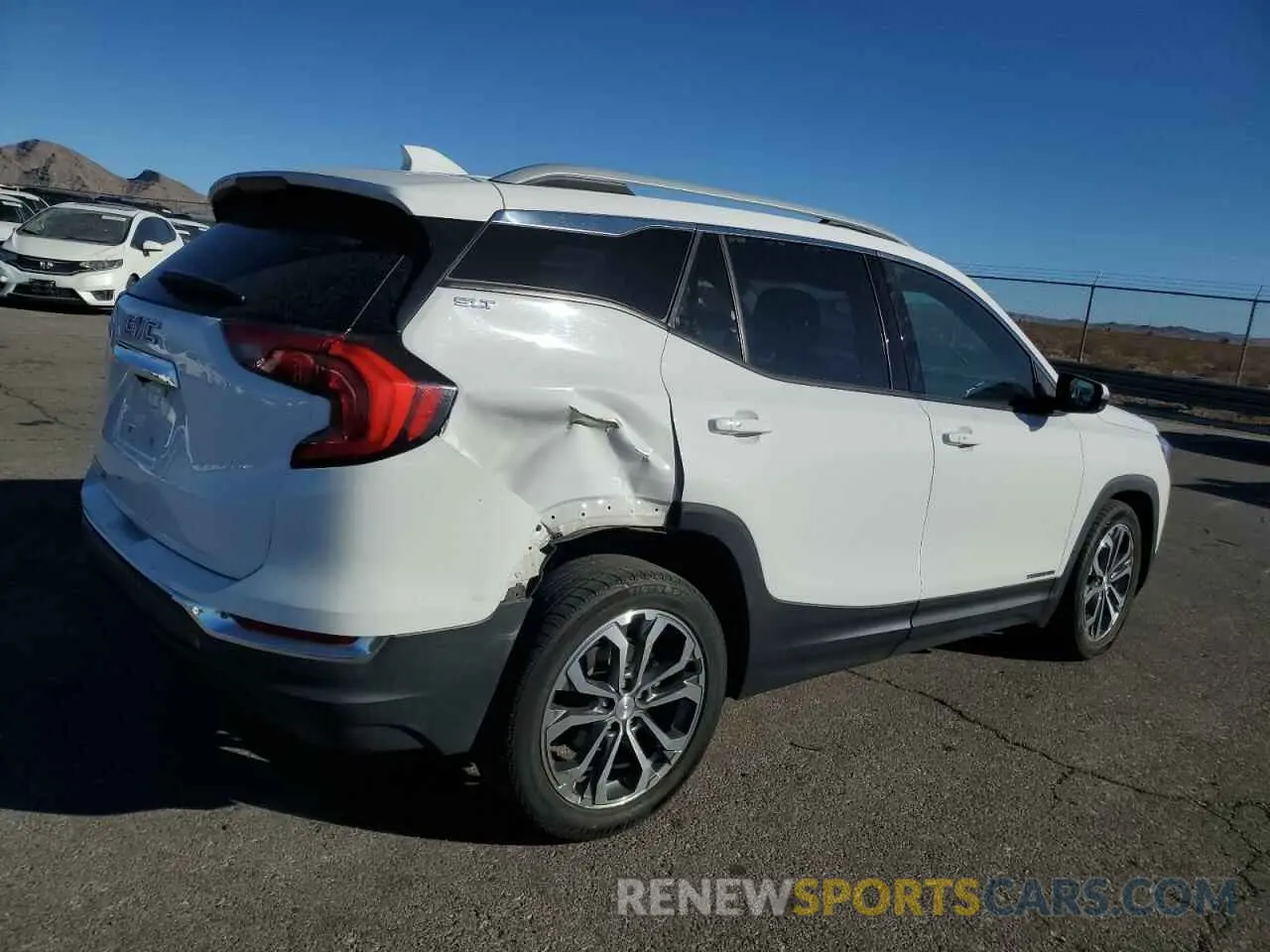3 Фотография поврежденного автомобиля 3GKALPEV0ML317086 GMC TERRAIN 2021