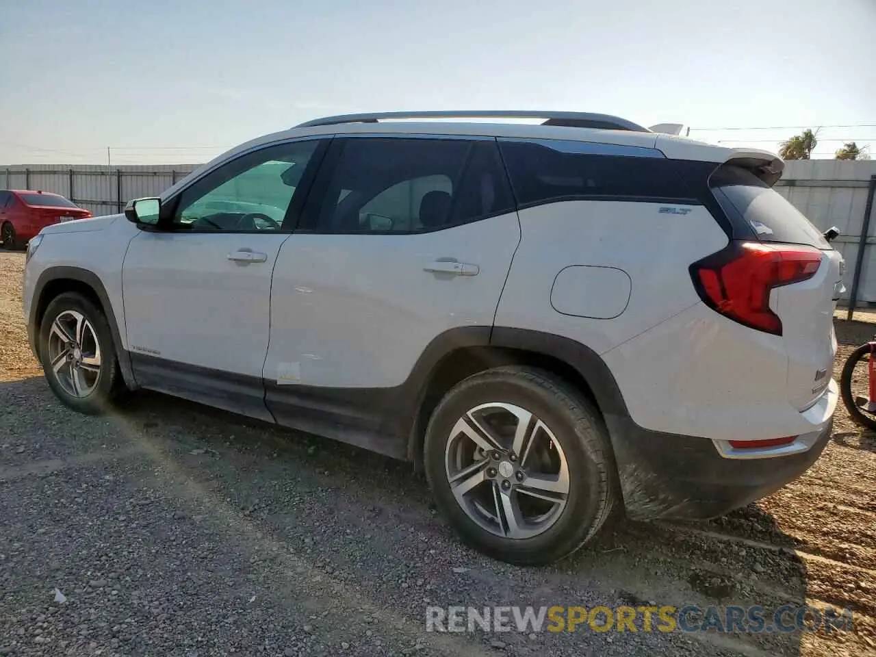 2 Photograph of a damaged car 3GKALPEV0ML384335 GMC TERRAIN 2021