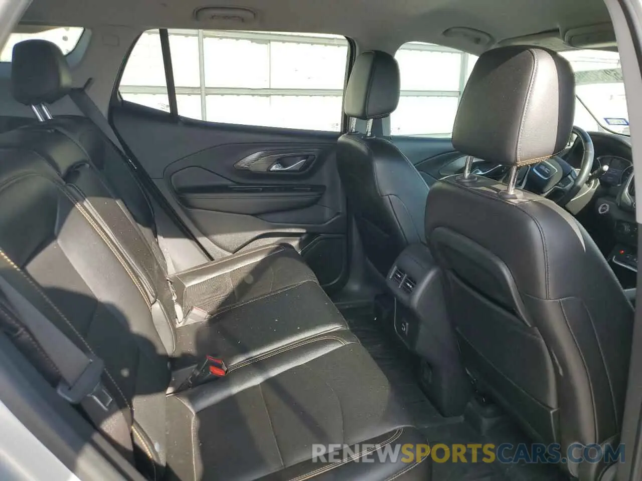 11 Фотография поврежденного автомобиля 3GKALPEV3ML363558 GMC TERRAIN 2021