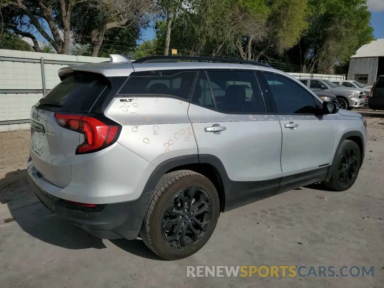 3 Фотография поврежденного автомобиля 3GKALPEV3ML363558 GMC TERRAIN 2021