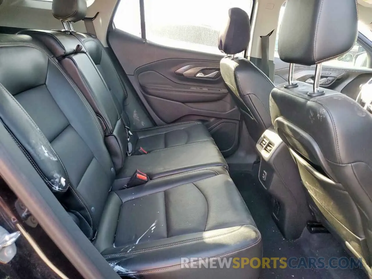 11 Фотография поврежденного автомобиля 3GKALPEV3ML368873 GMC TERRAIN 2021