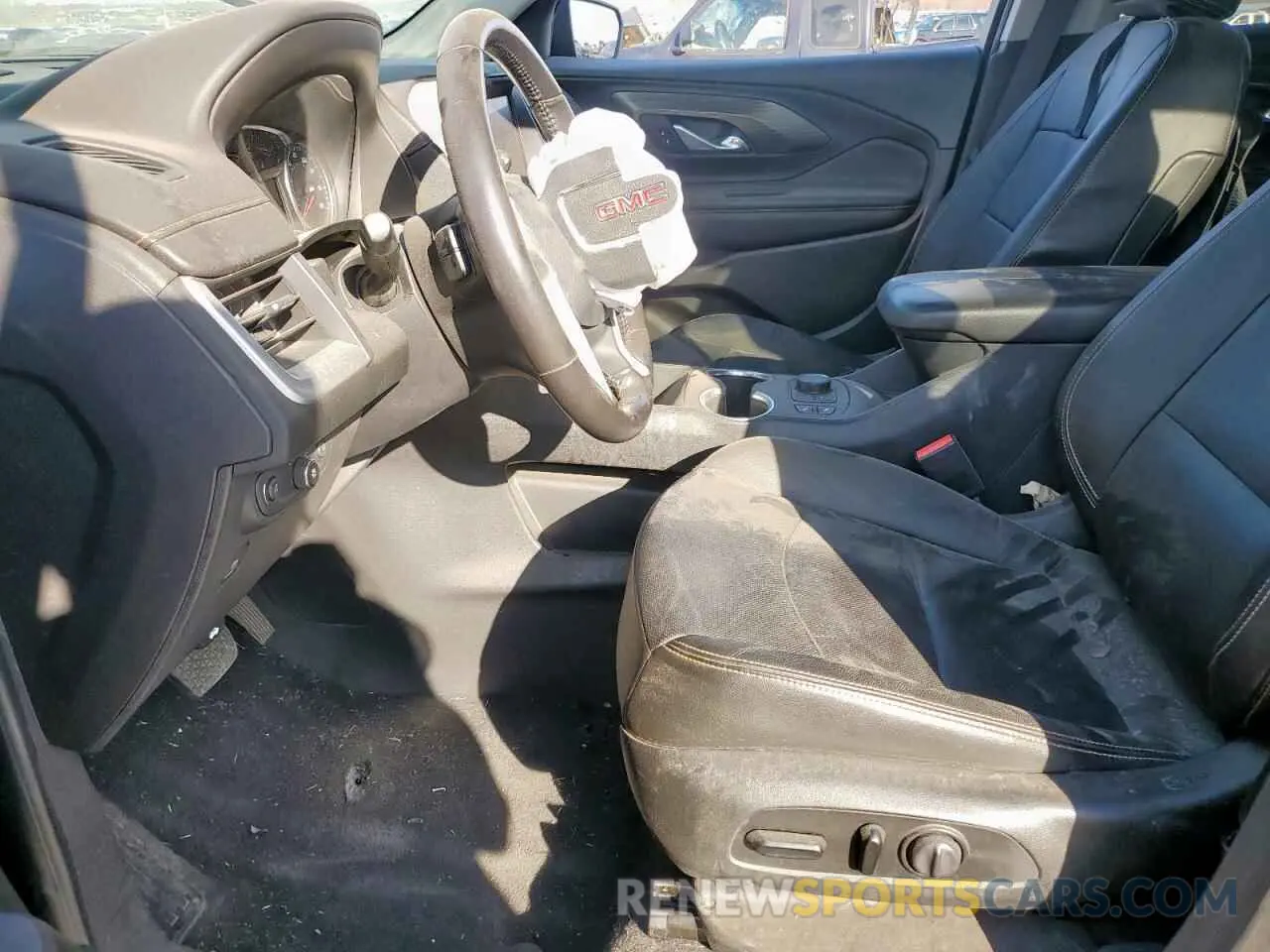 7 Фотография поврежденного автомобиля 3GKALPEV3ML368873 GMC TERRAIN 2021
