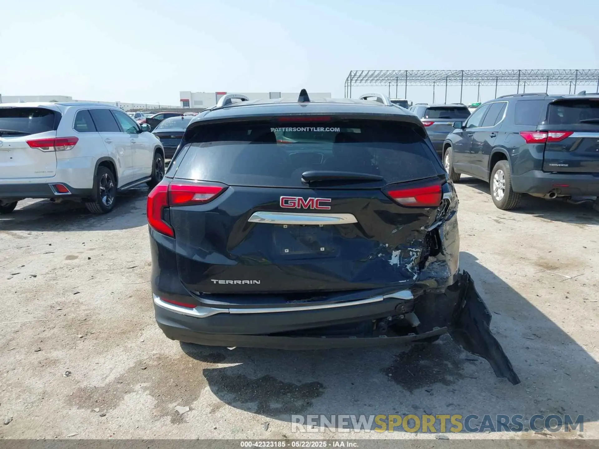 16 Photograph of a damaged car 3GKALPEV4ML343318 GMC TERRAIN 2021