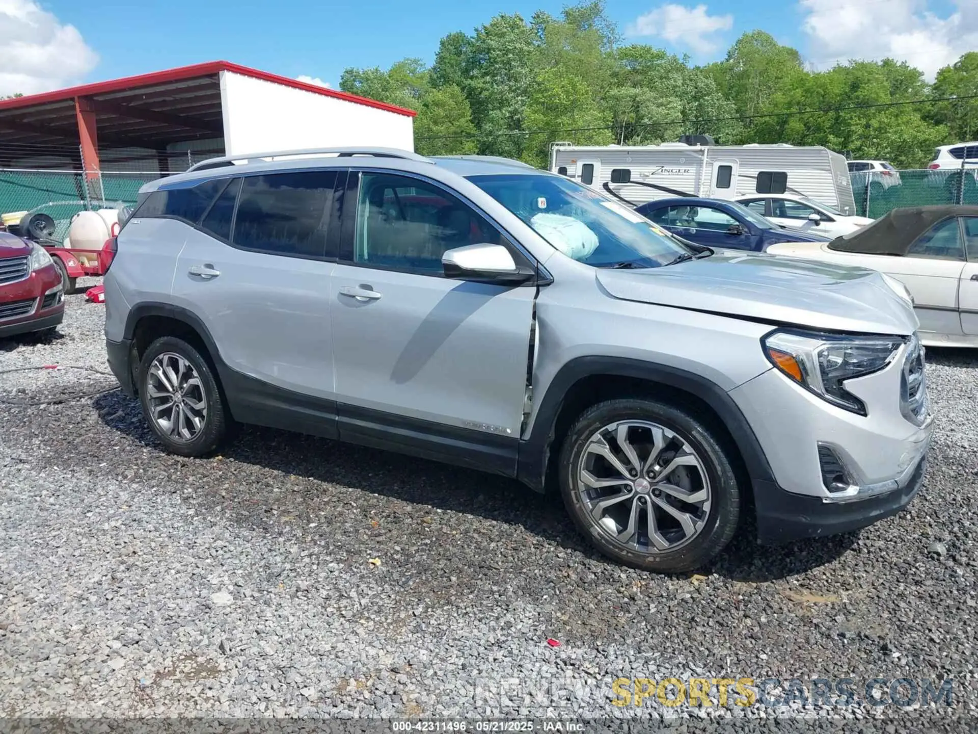 13 Photograph of a damaged car 3GKALPEV5ML317536 GMC TERRAIN 2021