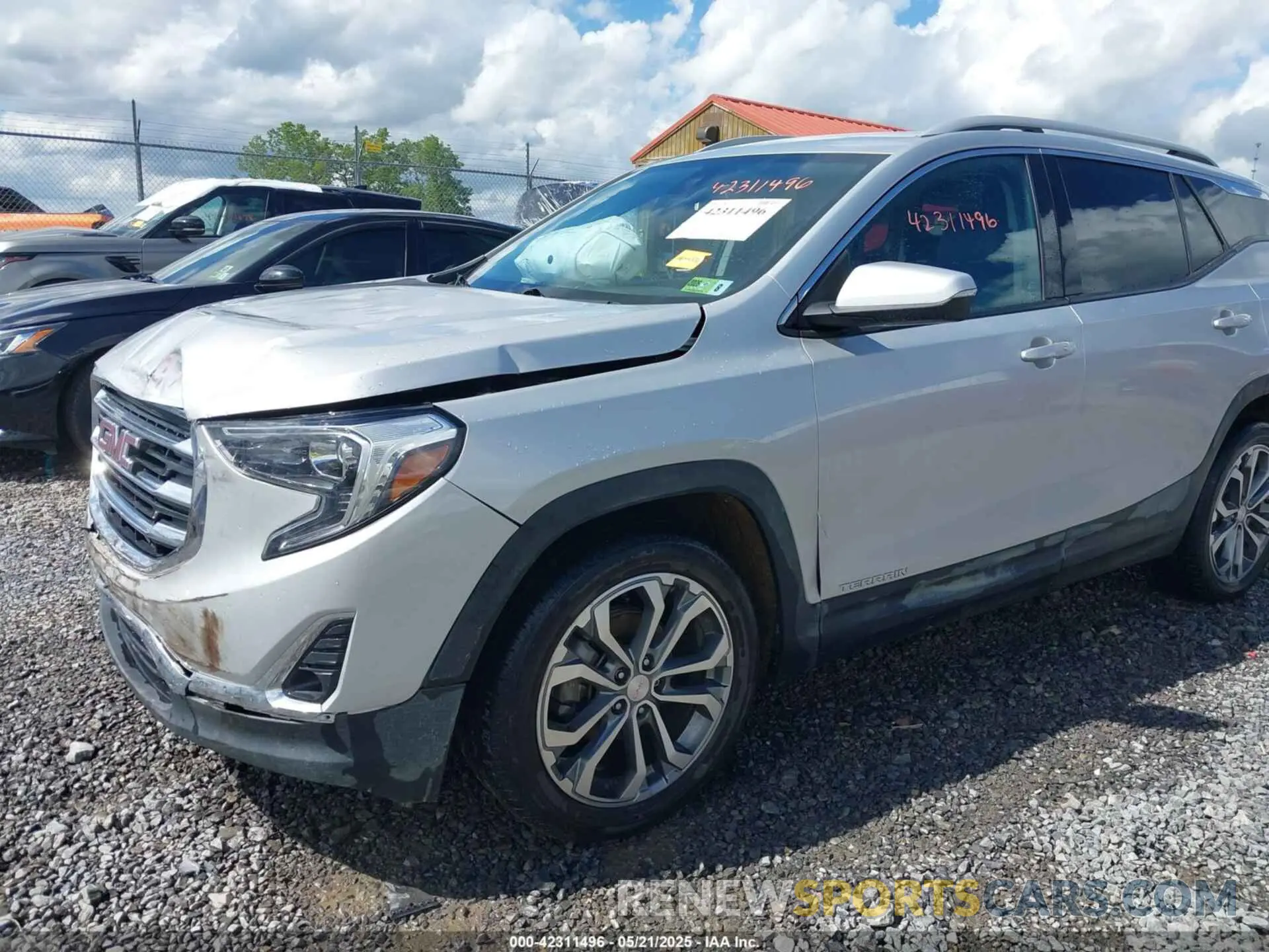 18 Photograph of a damaged car 3GKALPEV5ML317536 GMC TERRAIN 2021